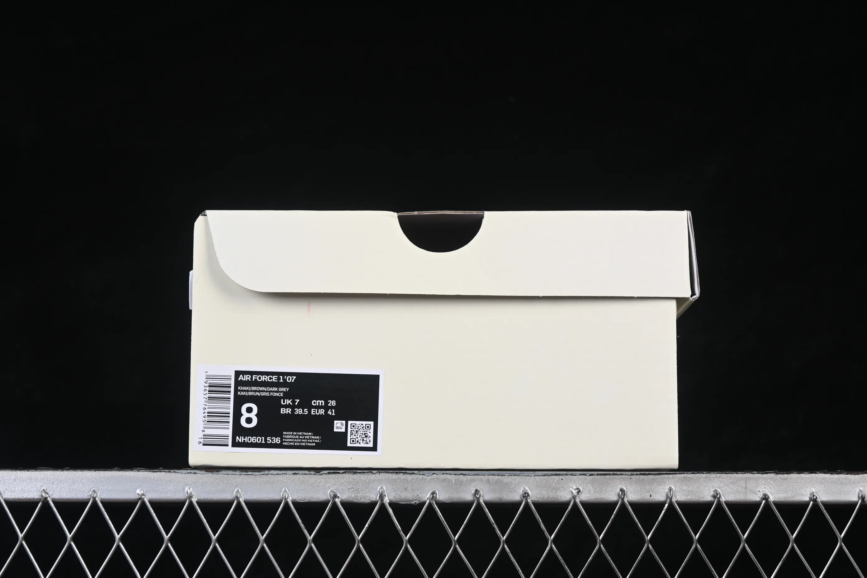 All categories Nk Air Force 1 Air Force series Nk Air Force 1 Low Air Force low-top Nike Air Force 1'07 Low Year of the Horse limited edition Green and brown woven cloud gold pattern Air Force 1 low-top casual sneakers NH0601-536